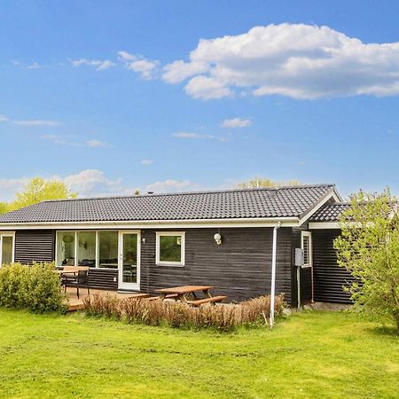 6 Person Holiday Home In Nibe Eksteriør billede